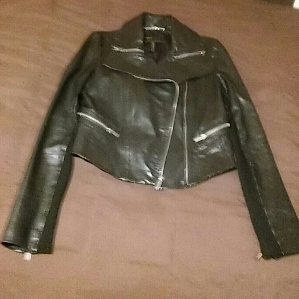 BCBG MAXAZRIA Cropped leather jacket